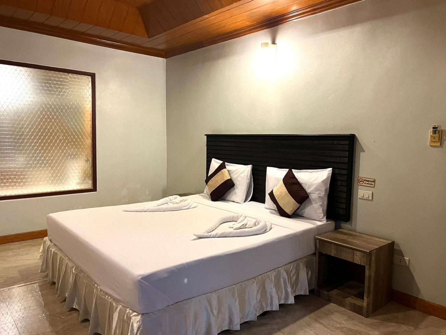 Haad Khuad Resort Боттл-Бич Экстерьер фото